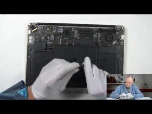 Как разобрать MacBook для чистки или ремонта в домашних условиях